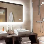 Choiseul Opera 3* Paris