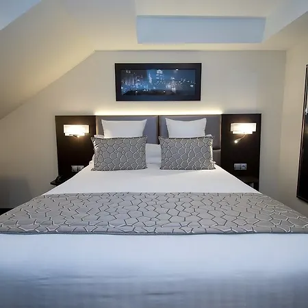 Choiseul Opera Hotel 3*