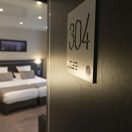 Choiseul Opera 3* Paris