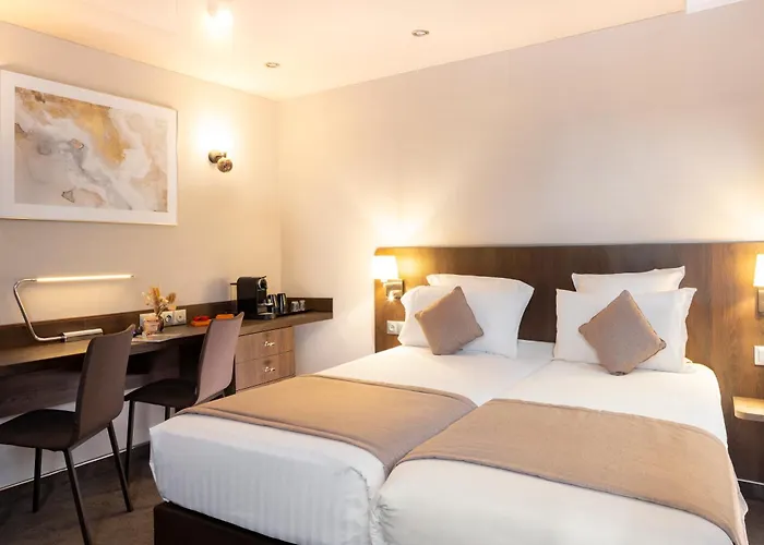 Choiseul Opera Hotell 3*