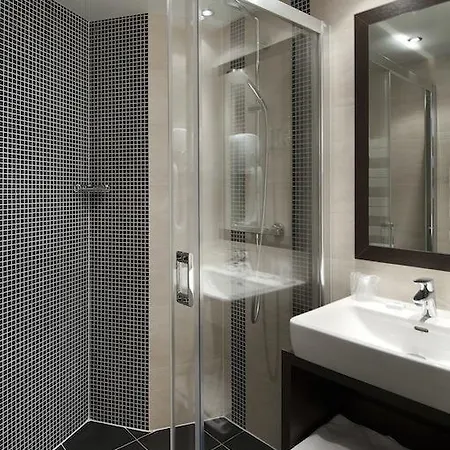 Choiseul Opera 3* Paris