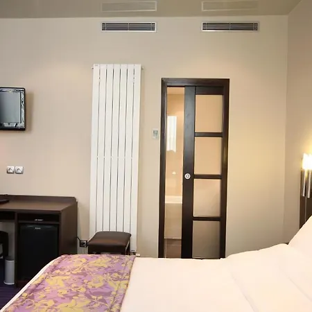 Choiseul Opera 3* Paris